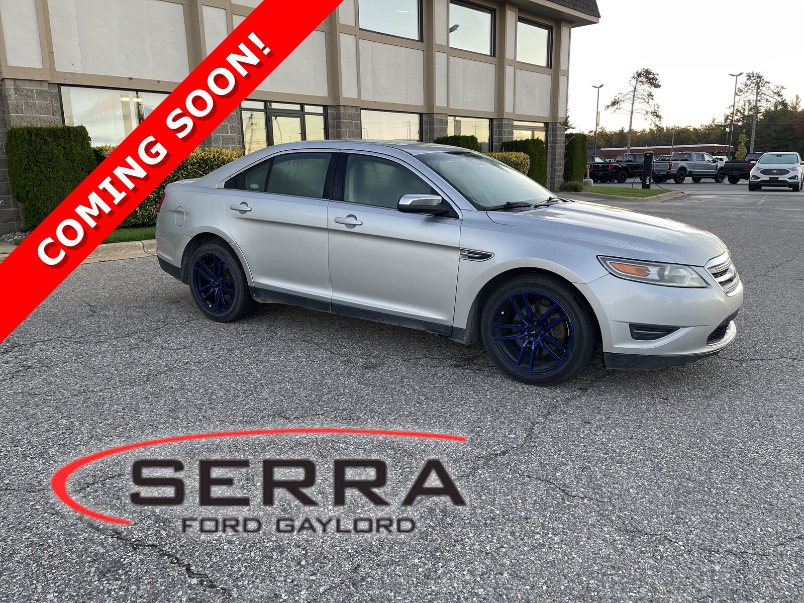 2011 FORD Taurus