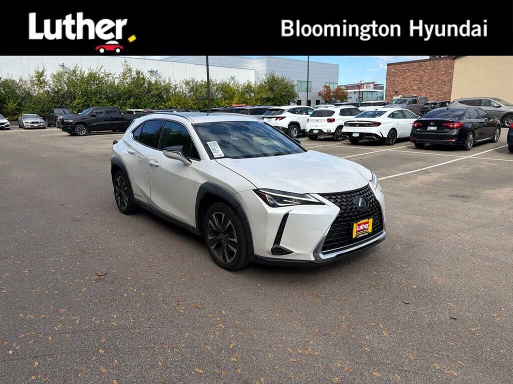 2020 LEXUS UX