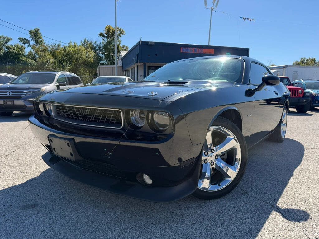 2013 DODGE Challenger