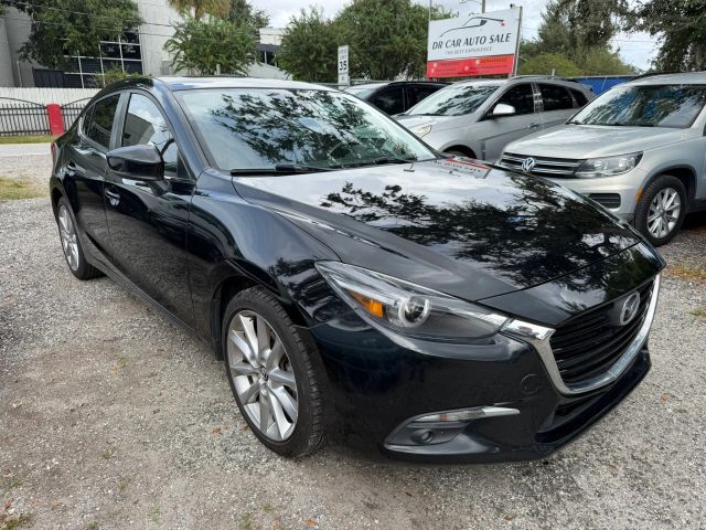 2017 MAZDA Mazda3