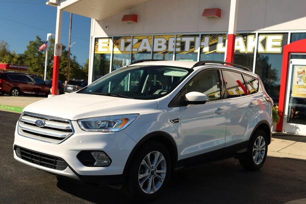 2018 FORD Escape
