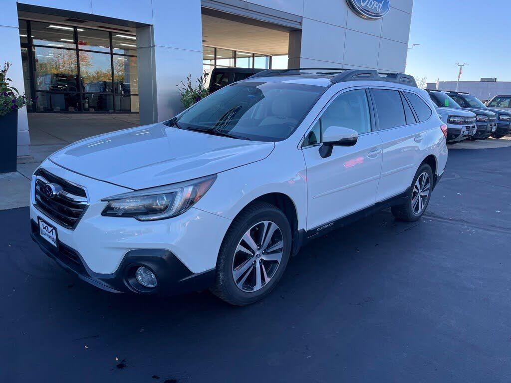 2019 SUBARU Outback