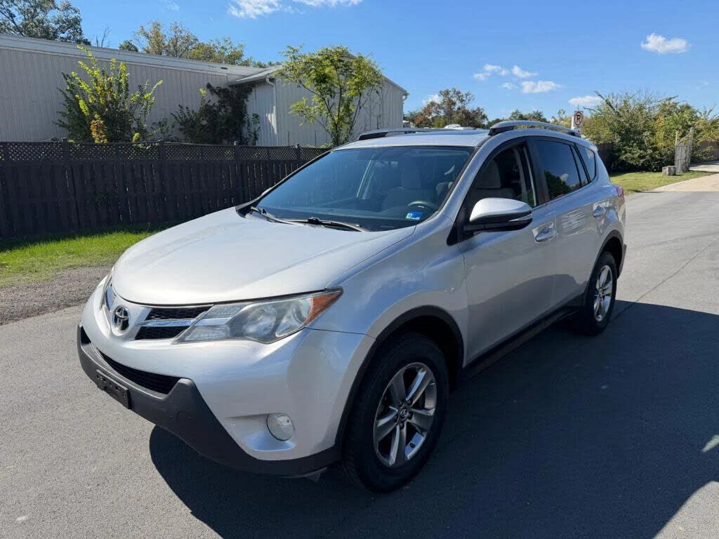 2015 TOYOTA RAV4