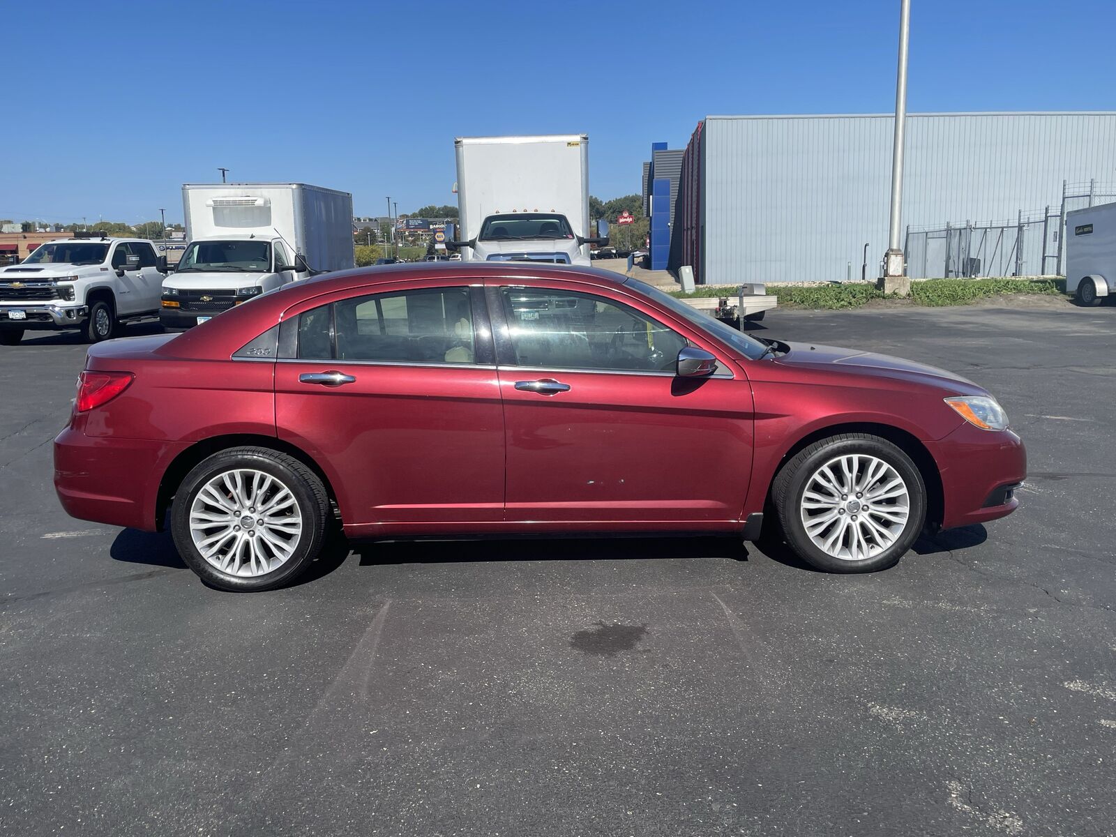 2011 CHRYSLER 200