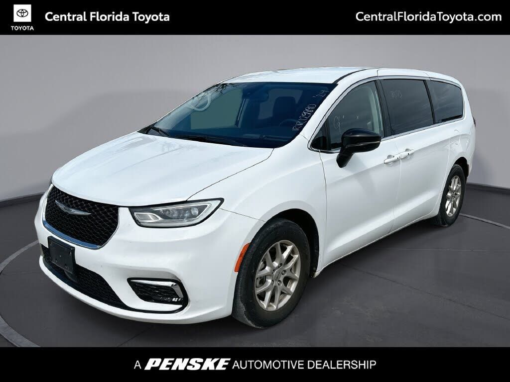 2024 CHRYSLER Pacifica