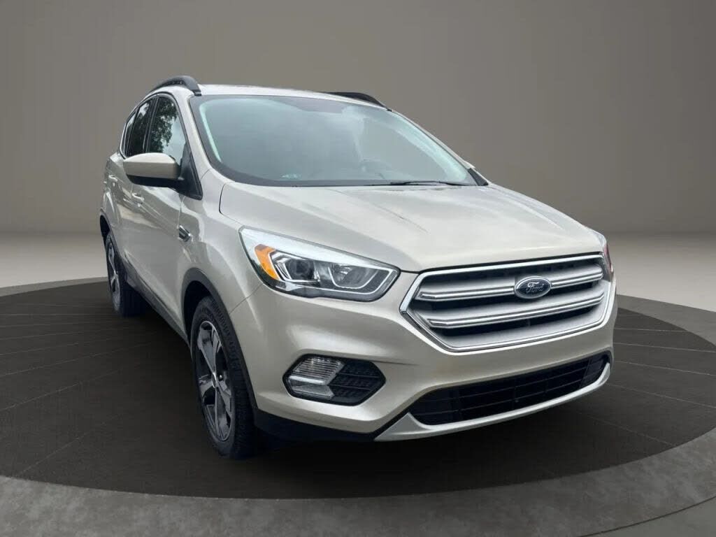 2018 FORD Escape