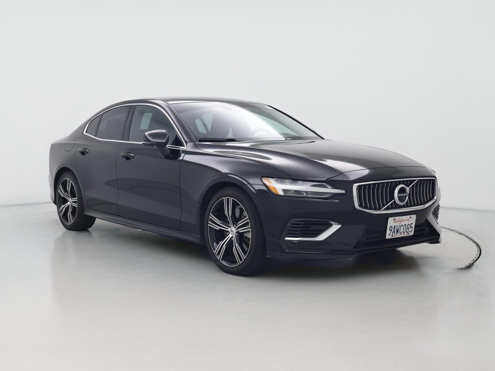 2022 VOLVO S60
