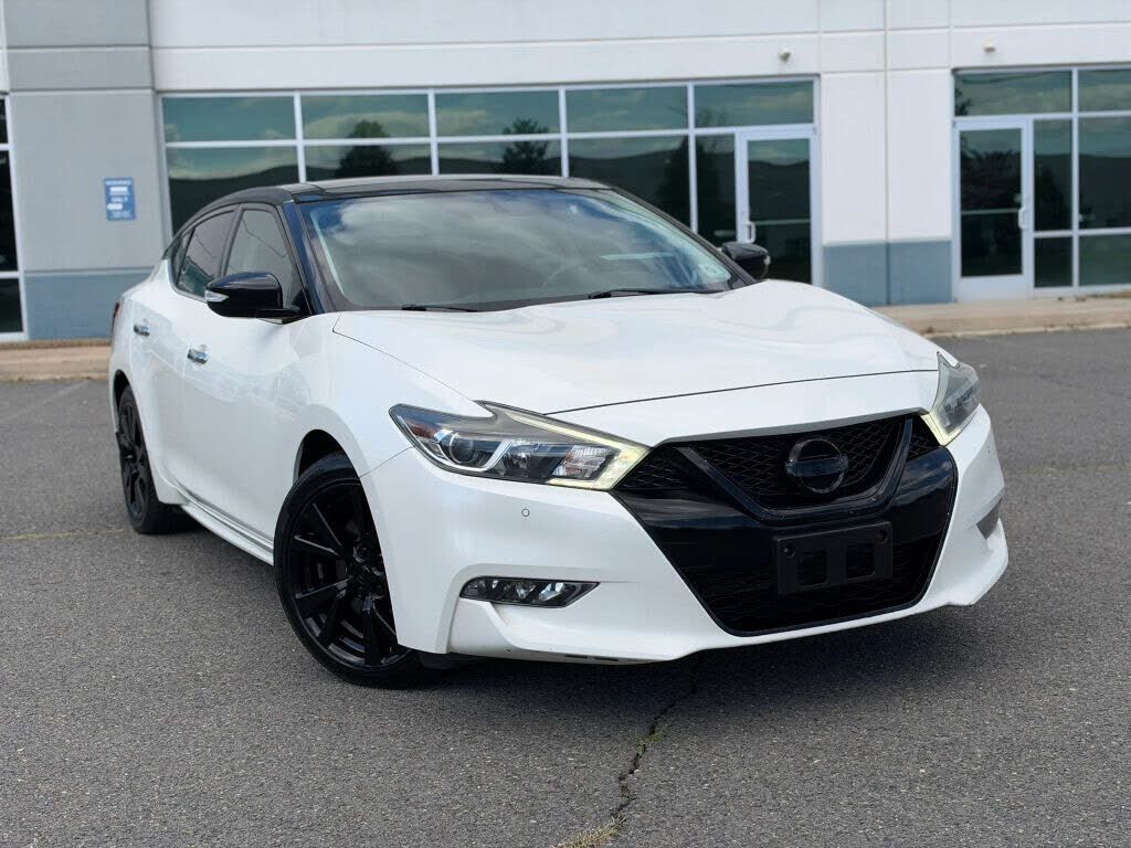 2016 NISSAN Maxima