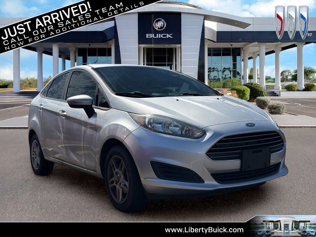 2017 FORD Fiesta