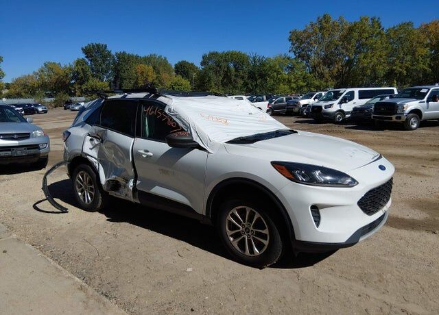 2022 FORD Escape