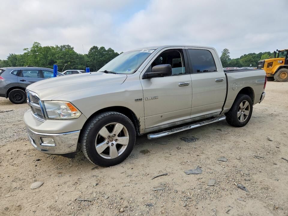2010 DODGE Ram