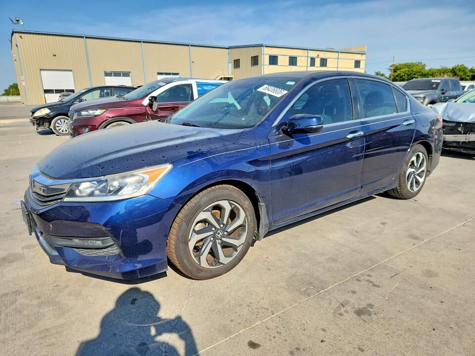 2017 HONDA Accord