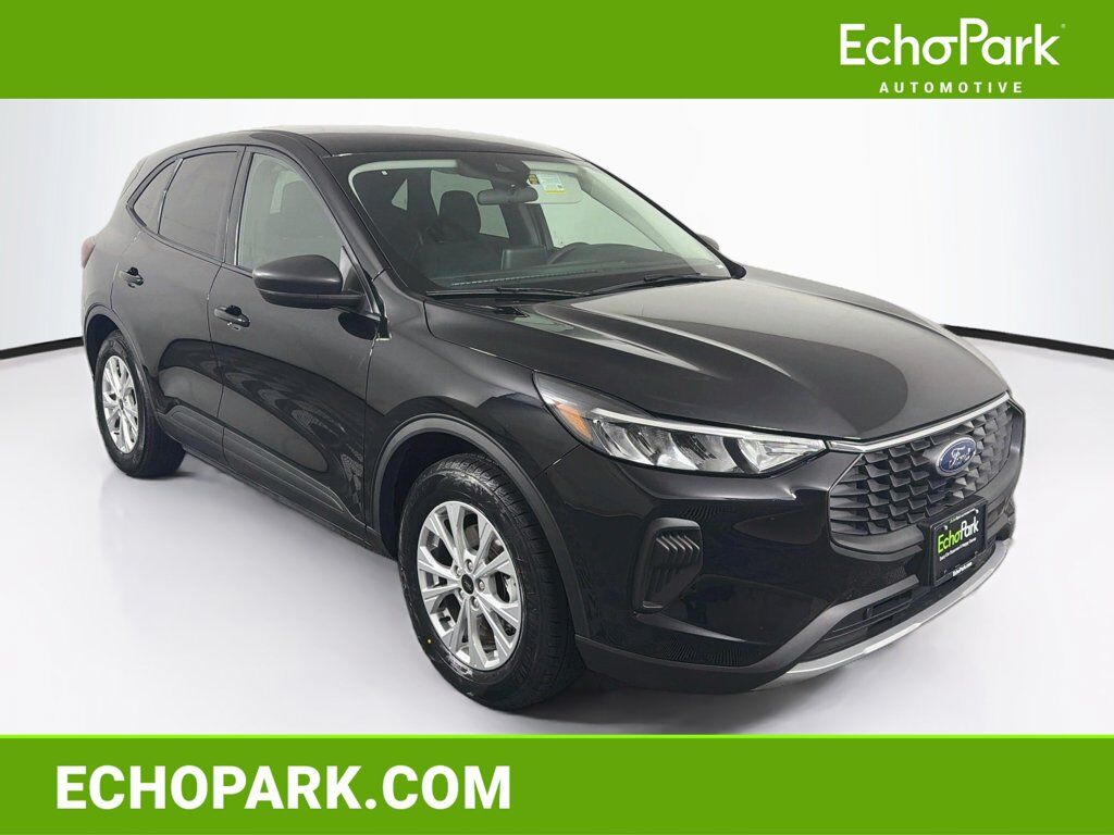 2025 FORD Escape