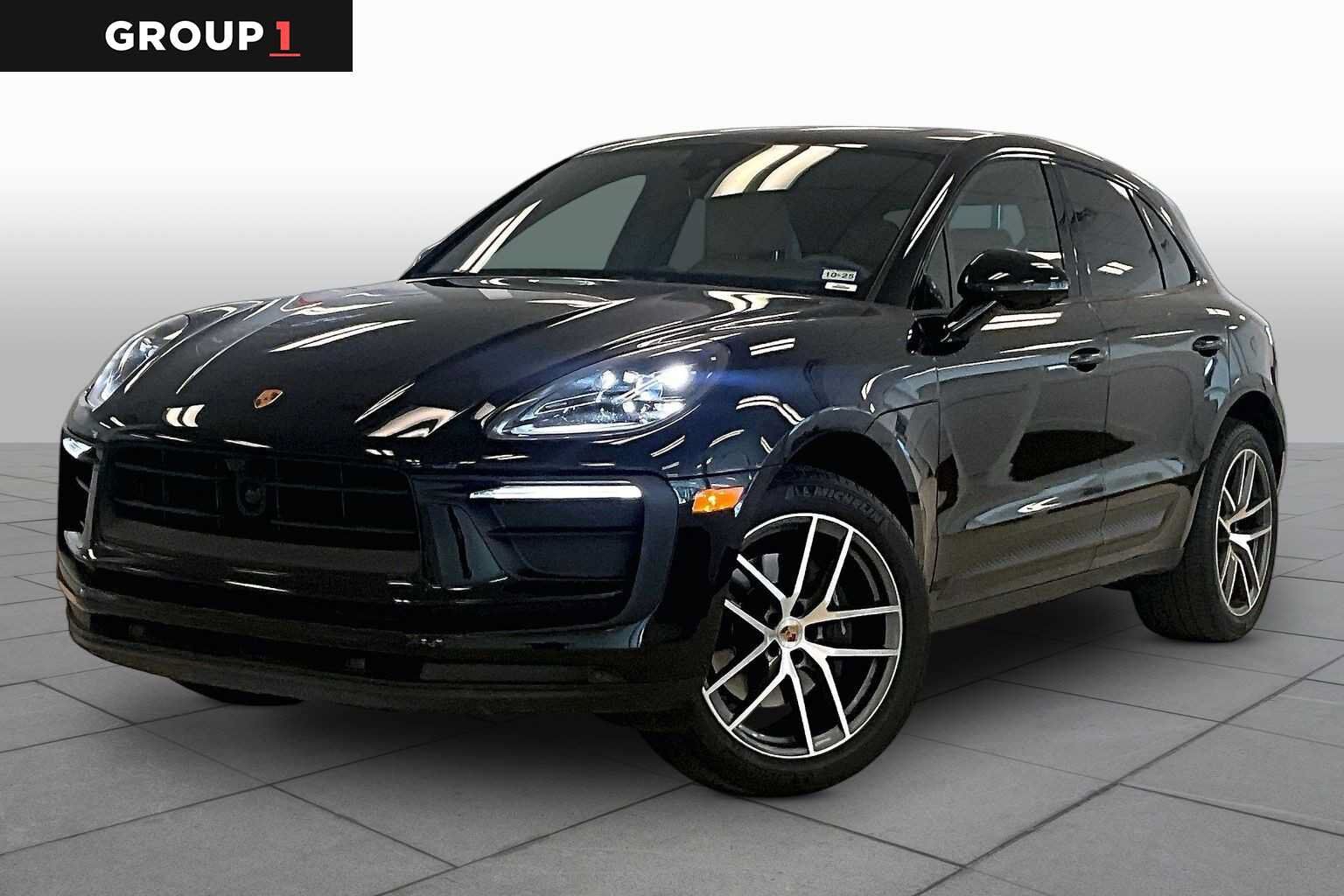 2024 PORSCHE Macan