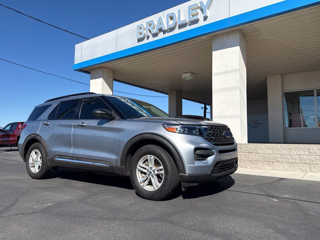 2022 FORD Explorer