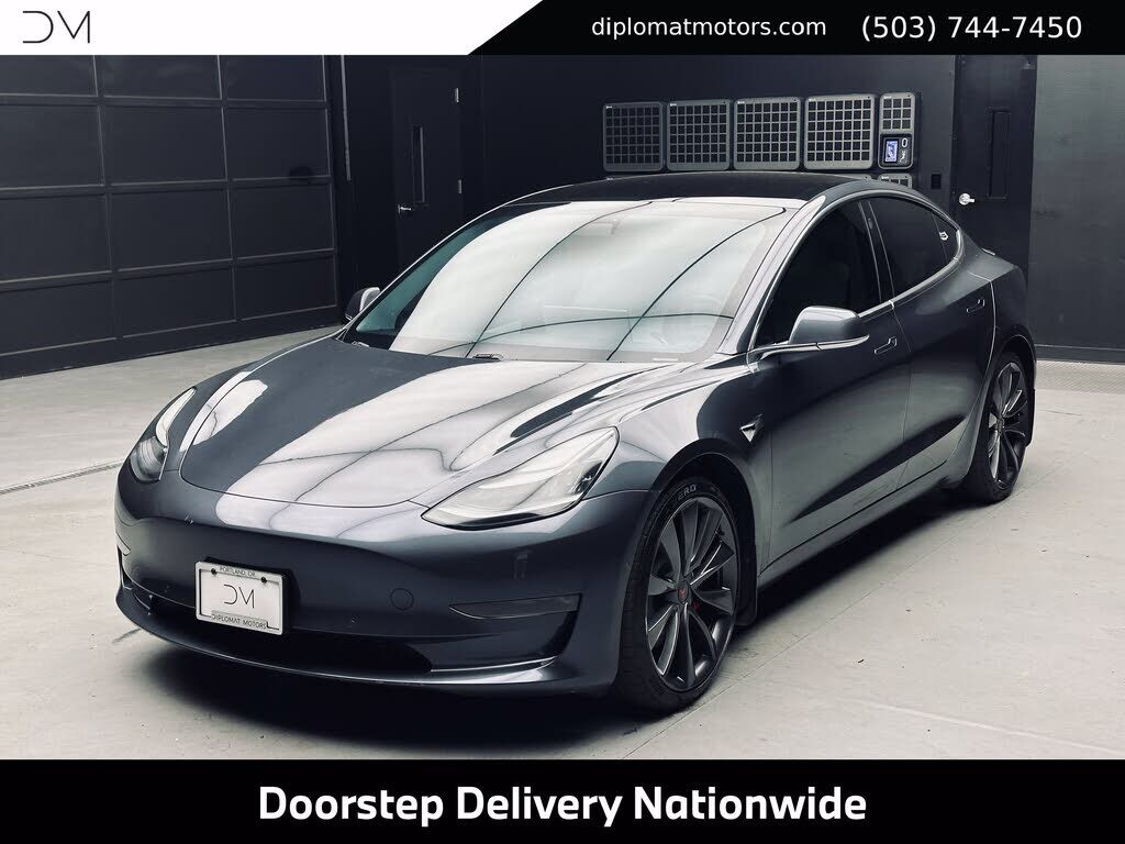 2019 TESLA Model 3