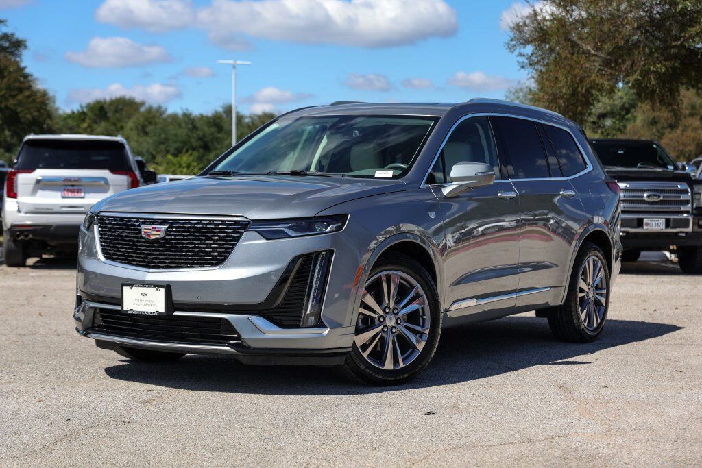 2025 CADILLAC XT6