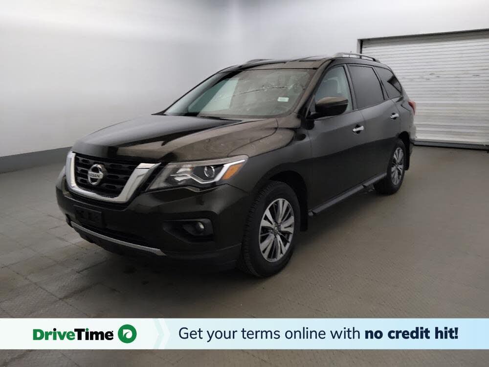 2017 NISSAN Pathfinder