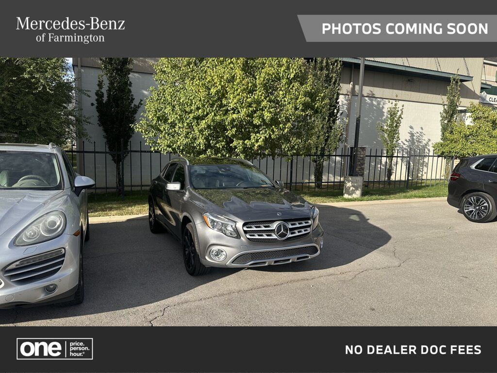 2020 MERCEDES-BENZ GLA-Class
