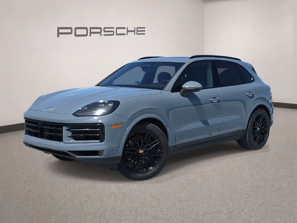 2026 PORSCHE Cayenne