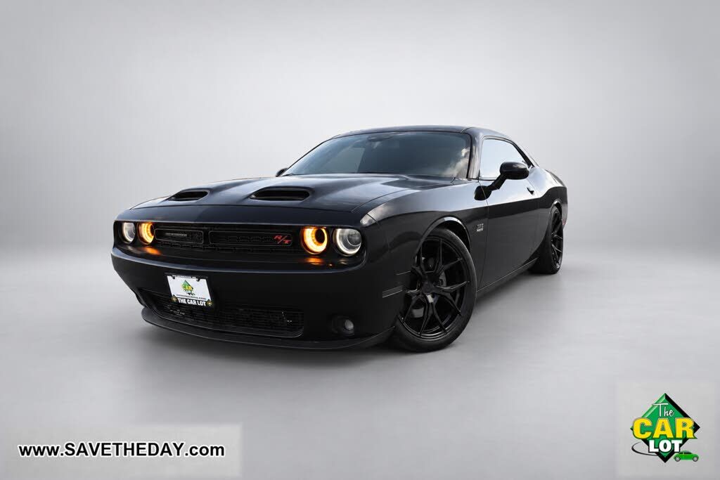 2018 DODGE Challenger