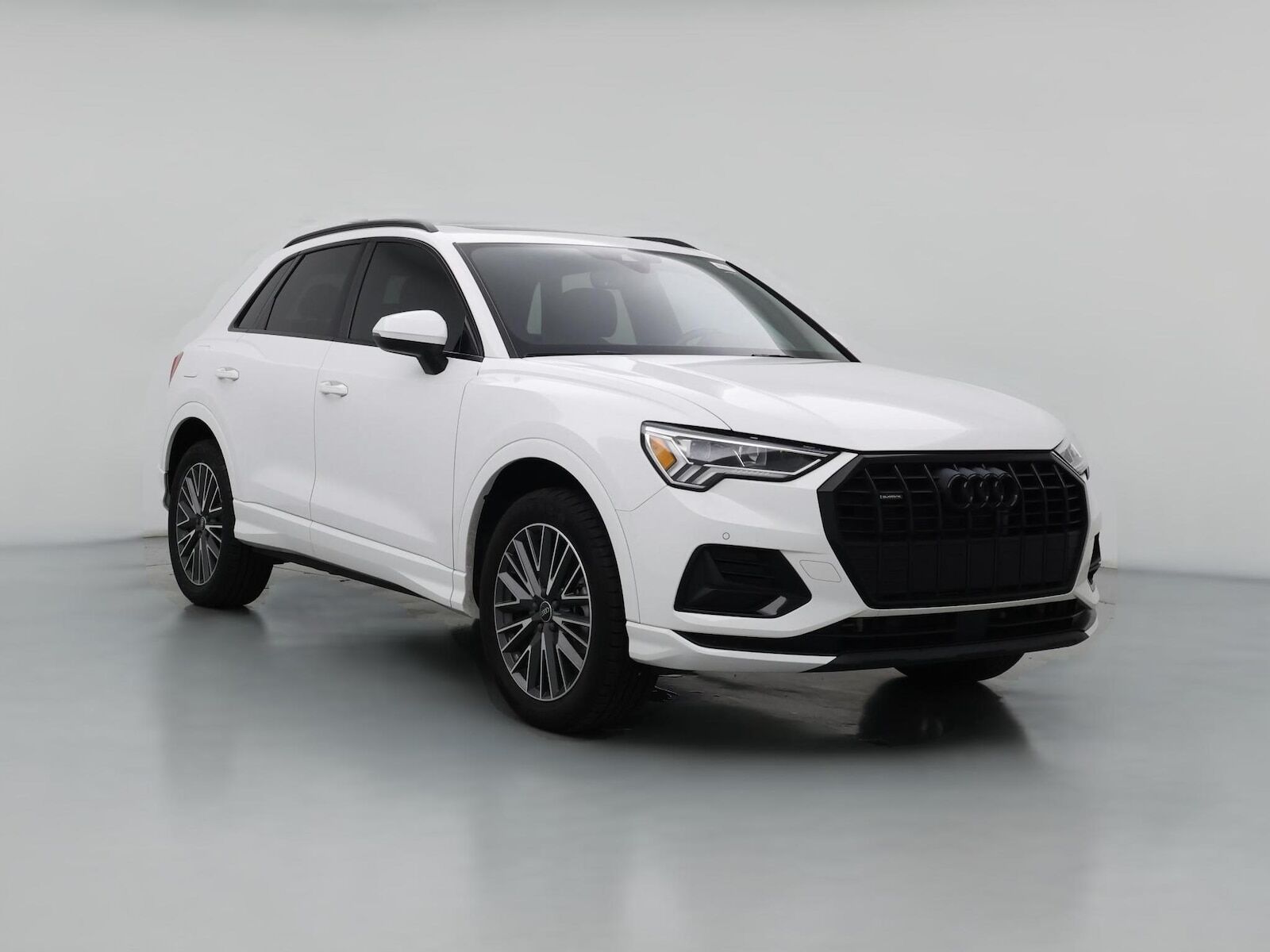 2023 AUDI Q3