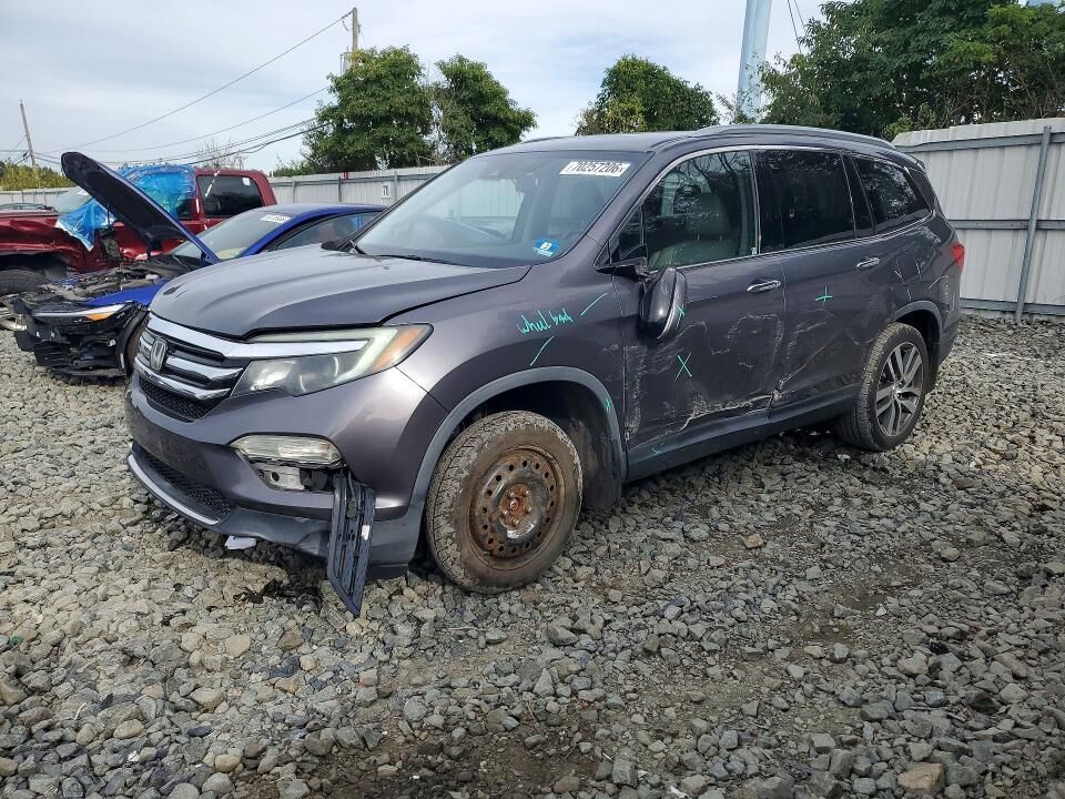 2017 HONDA Pilot