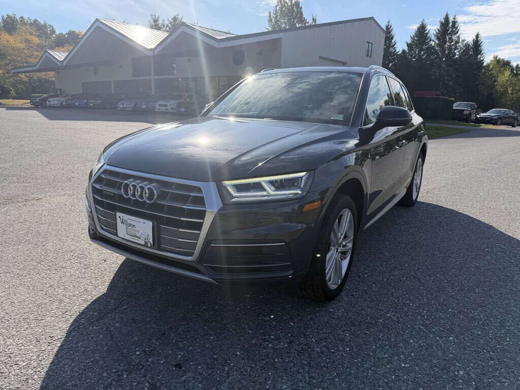 2018 AUDI Q5