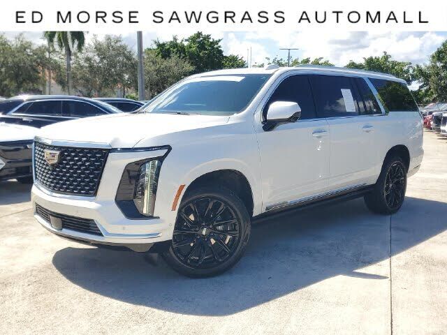 2025 CADILLAC Escalade ESV