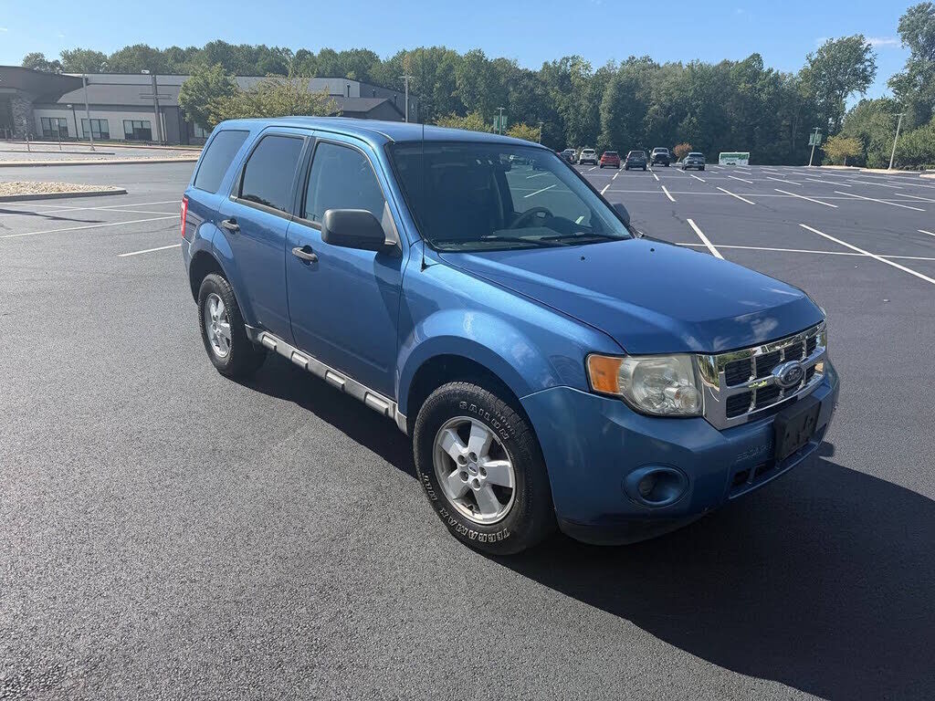 2010 FORD Escape