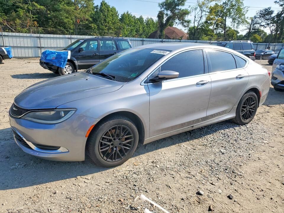 2015 CHRYSLER 200