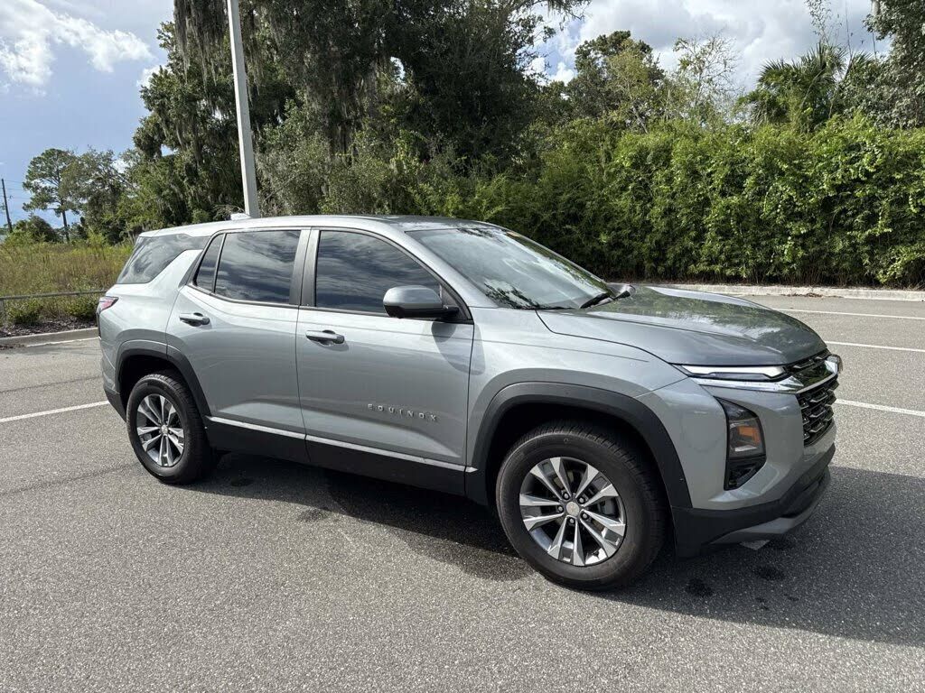 2025 CHEVROLET Equinox