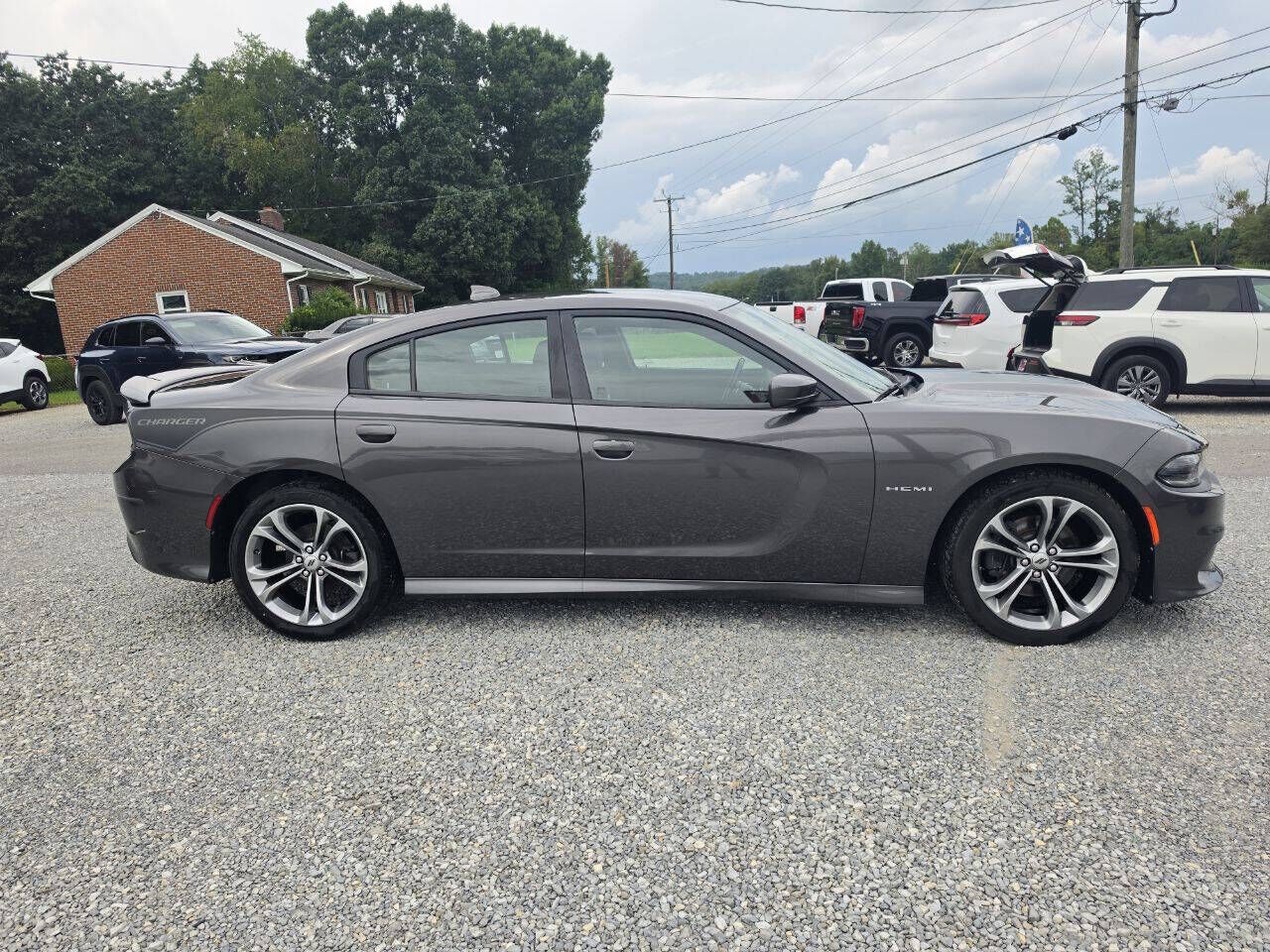 2021 DODGE Charger