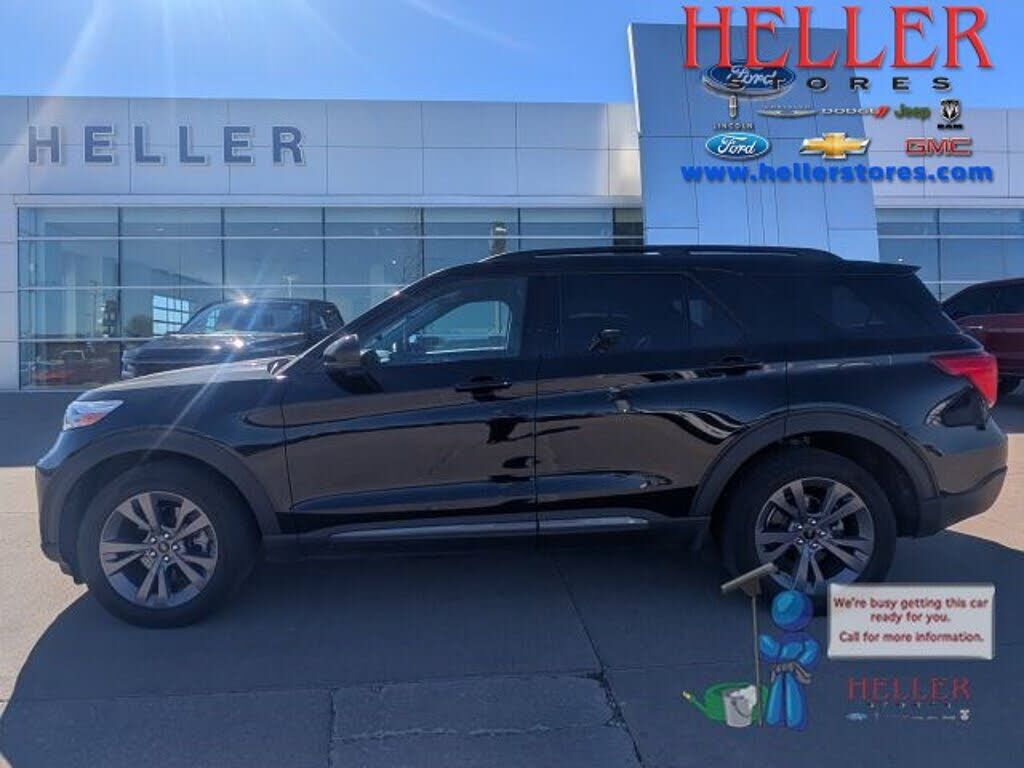 2022 FORD Explorer