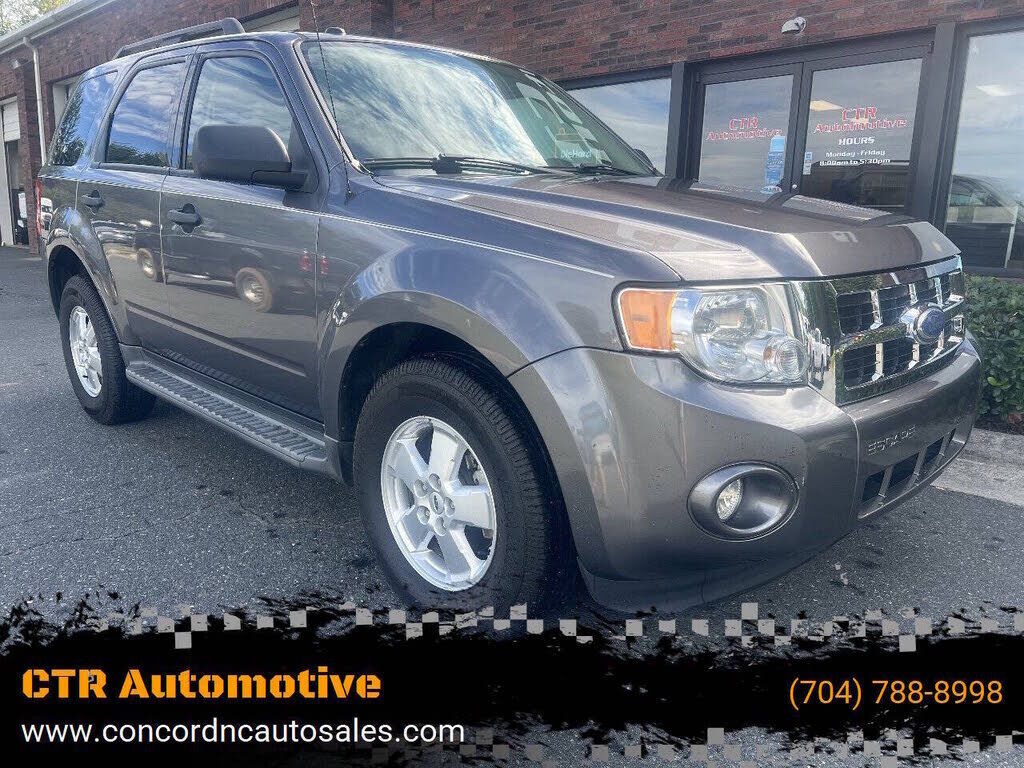 2011 FORD Escape