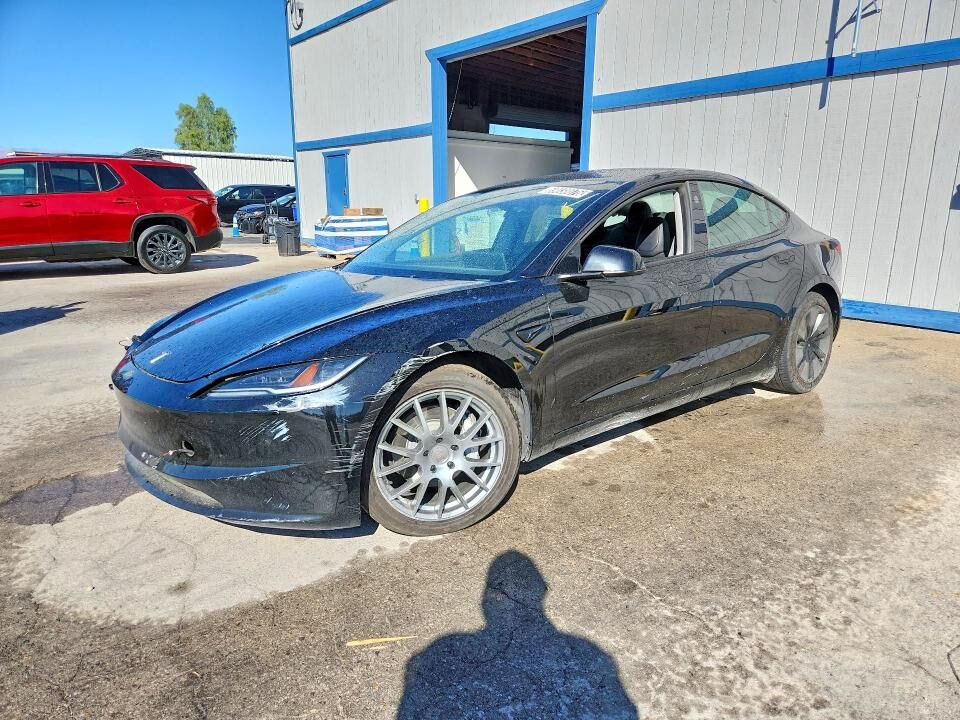 2024 TESLA Model 3
