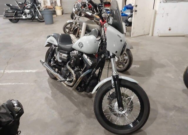 2012 HARLEY DAVIDSON FXDB / Dyna Street Bob