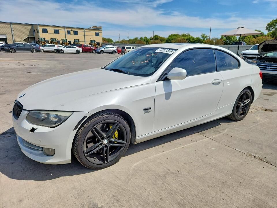 2011 BMW 3 Series