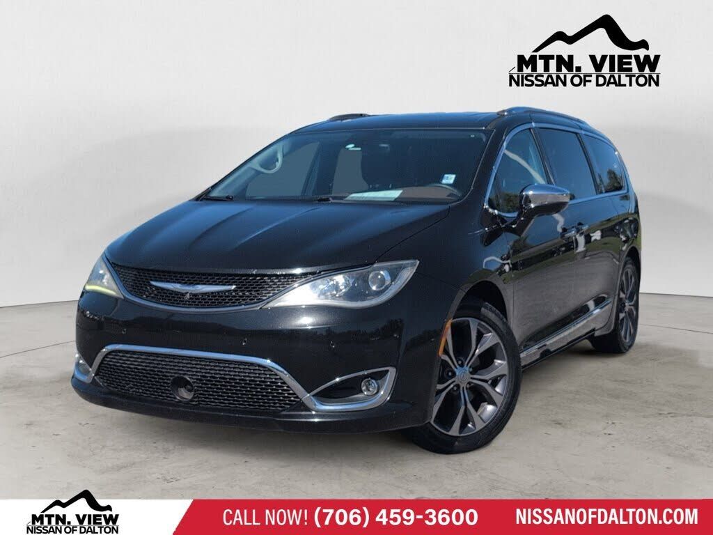 2017 CHRYSLER Pacifica
