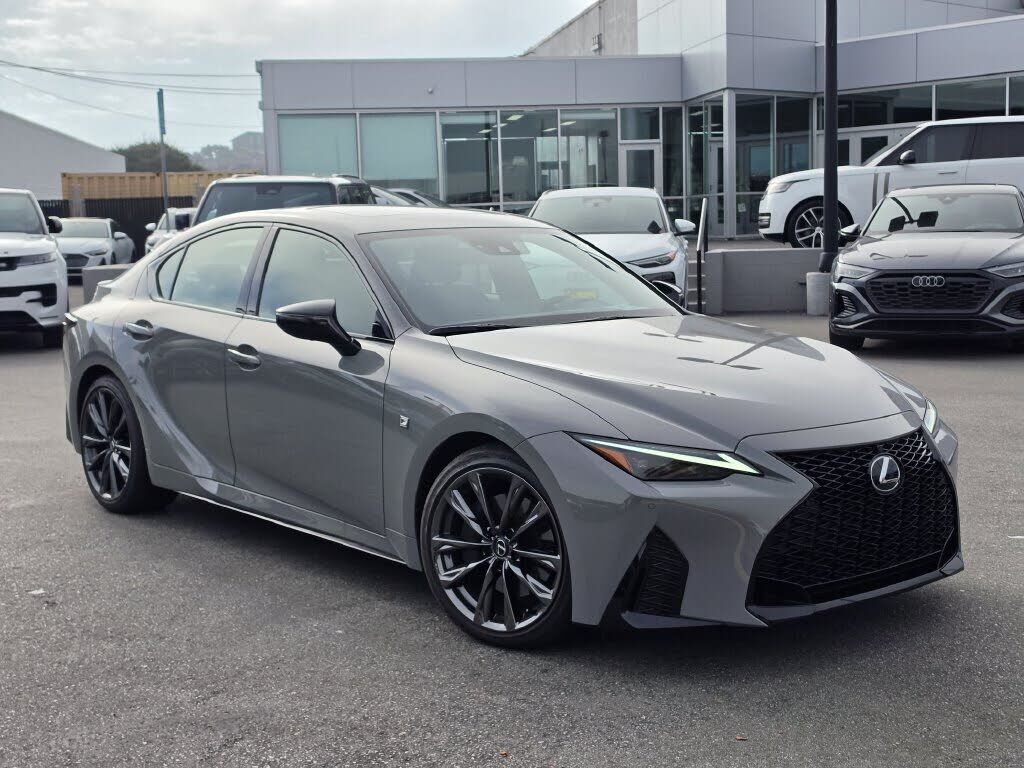 2025 LEXUS IS