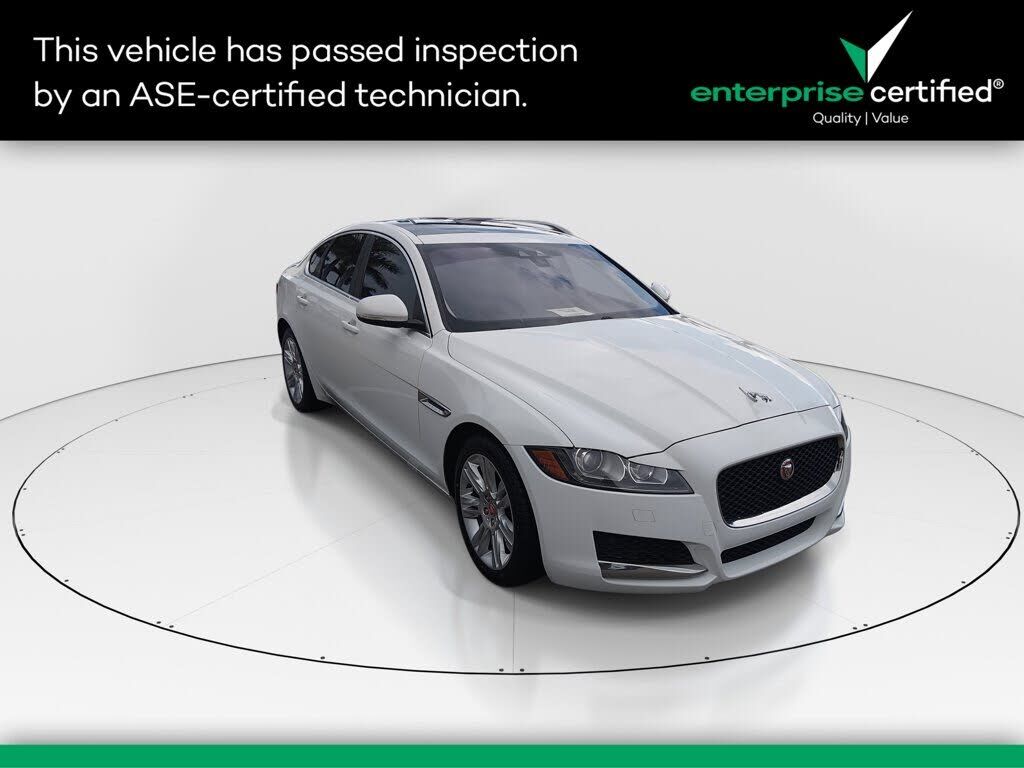 2017 JAGUAR XF
