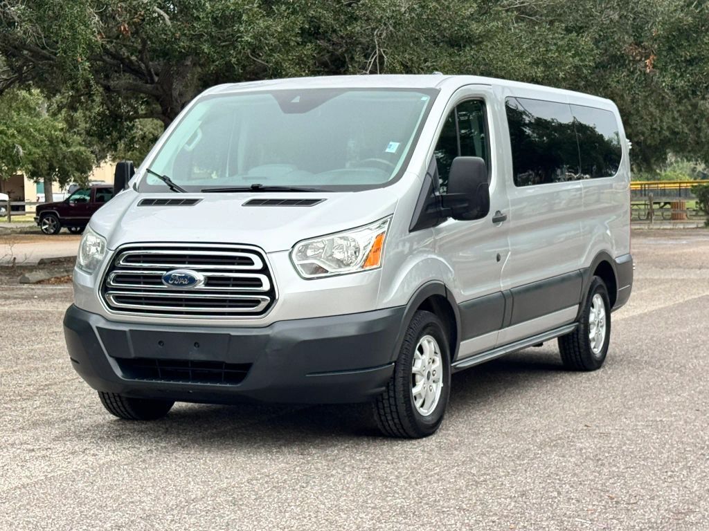 2015 FORD Transit