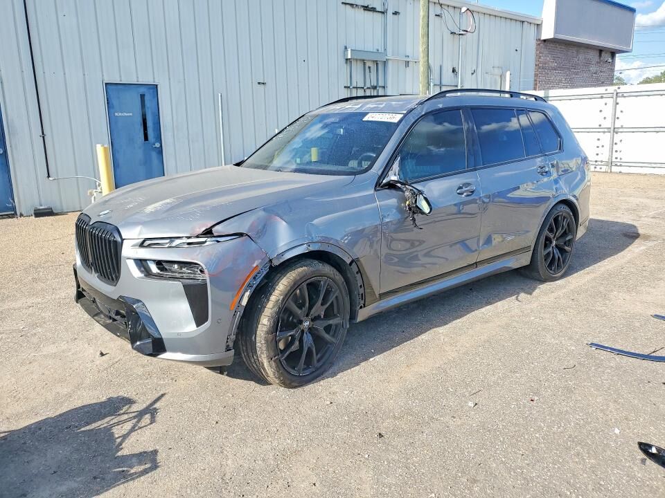 2024 BMW X7