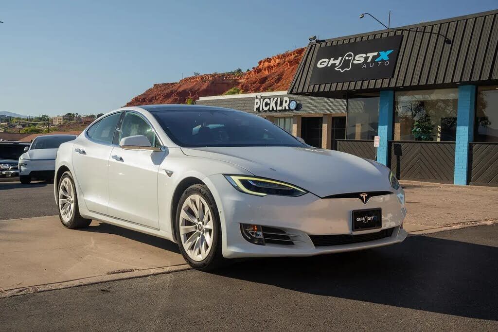2018 TESLA Model S
