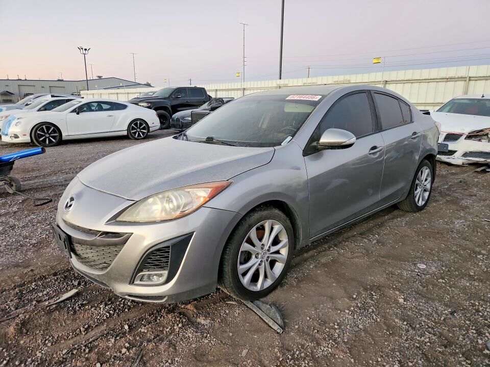 2010 MAZDA Mazda3
