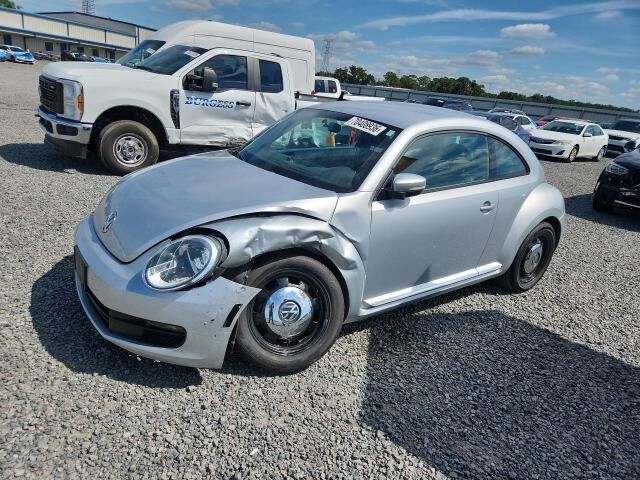 2014 VOLKSWAGEN Beetle