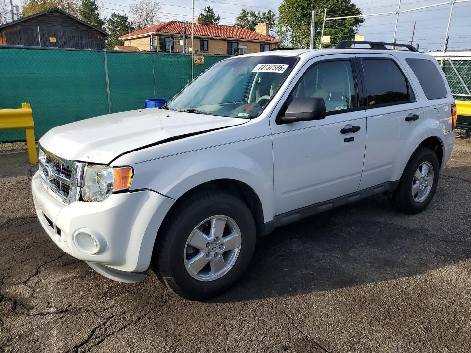 2010 FORD Escape