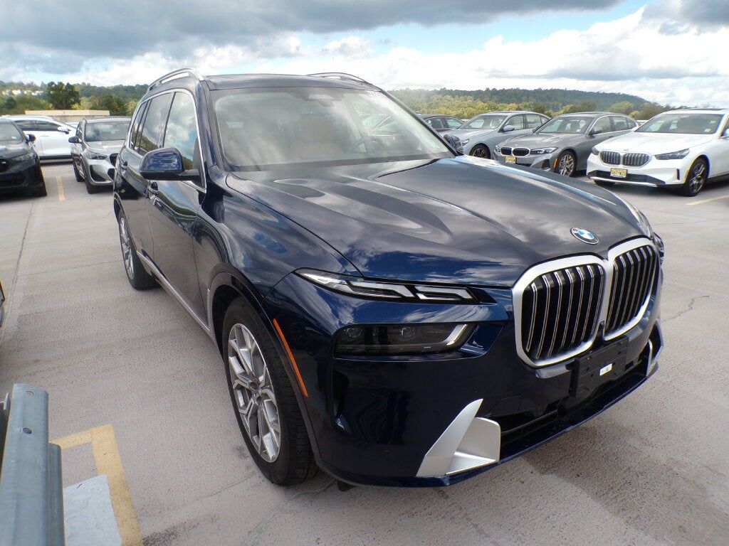 2026 BMW X7