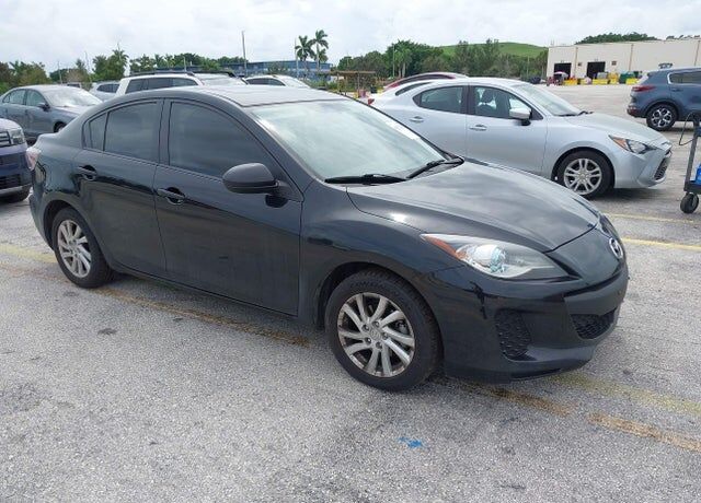 2012 MAZDA Mazda3