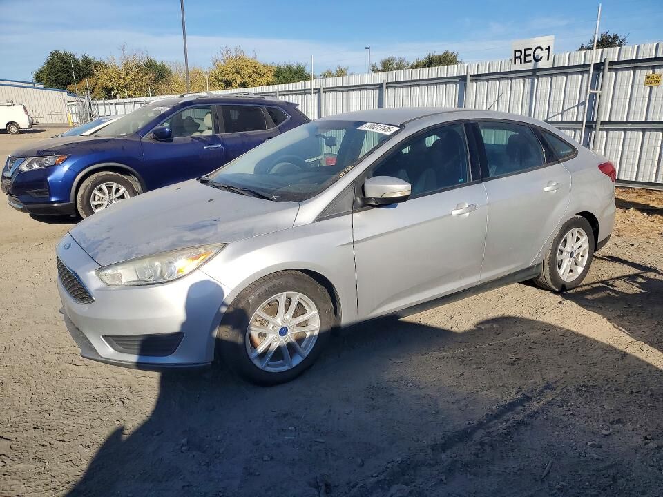 2017 FORD Focus